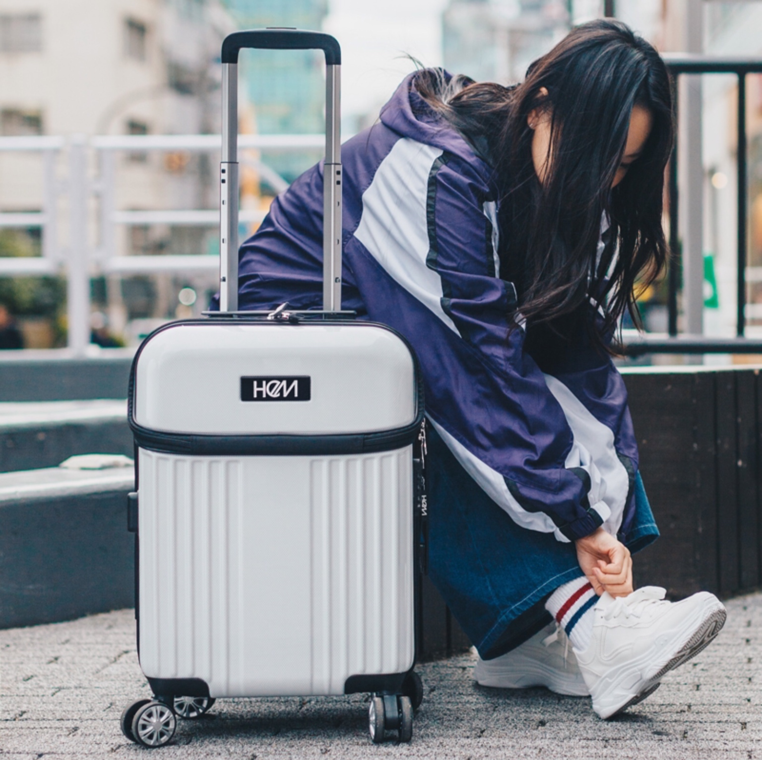 【関東無料配送】サウンドクラフト　FIVEシリーズ　ケース付き 関東無料配送】サウンドクラフト FIVEシリーズ ケース付き 関東無料