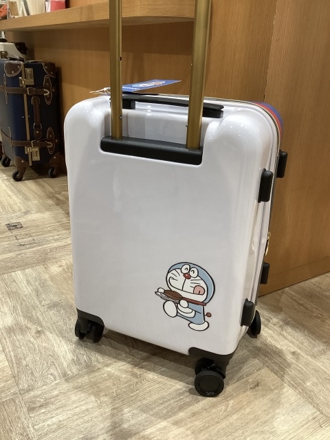 グランサックス | 新入荷！ドラえもんスーツケース！ | SHOP NEWS｜洛